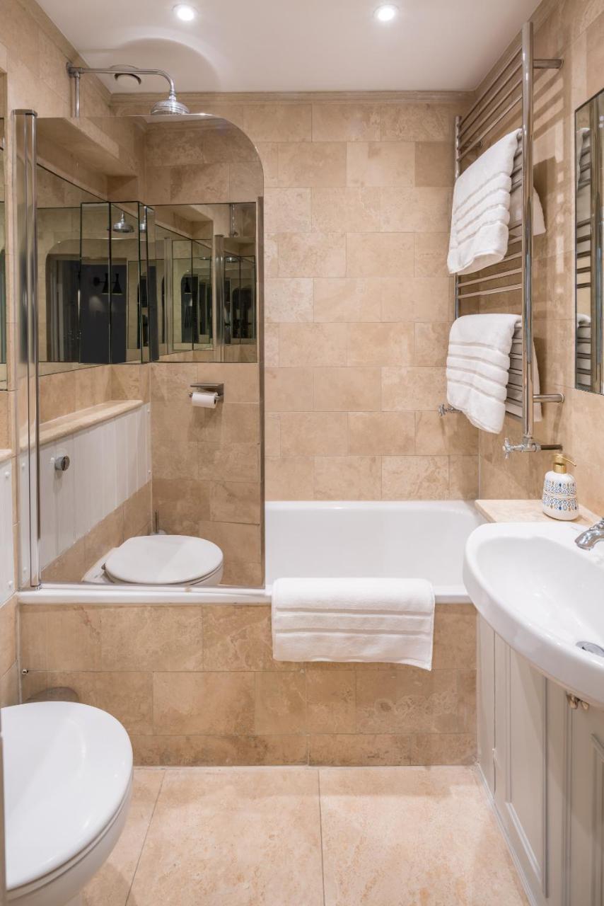 דירות לונדון Cozy Flat With Patio In The Heart Of Pimlico מראה חיצוני תמונה